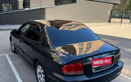 Hyundai Sonata IV рестайлинг, 2005 год, 255 000 рублей, 4 фотография