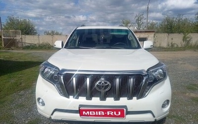 Toyota Land Cruiser Prado 150 рестайлинг 2, 2015 год, 4 200 000 рублей, 1 фотография