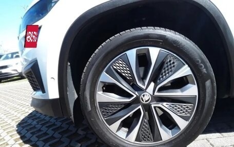 Skoda Kodiaq I, 2022 год, 2 462 000 рублей, 5 фотография