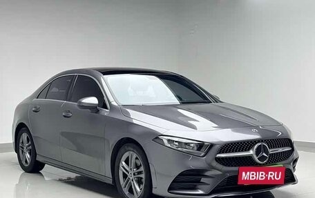 Mercedes-Benz A-Класс, 2022 год, 1 443 000 рублей, 2 фотография