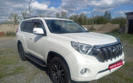 Toyota Land Cruiser Prado 150 рестайлинг 2, 2015 год, 4 200 000 рублей, 2 фотография