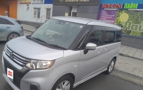 Mitsubishi Delica D:2, 2022 год, 1 350 000 рублей, 3 фотография