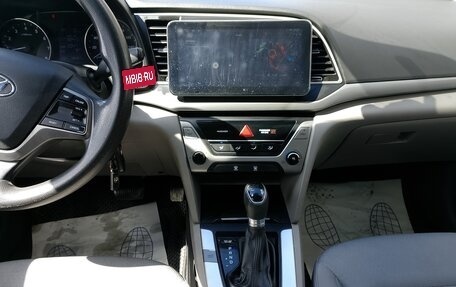 Hyundai Elantra VI рестайлинг, 2016 год, 1 110 000 рублей, 18 фотография