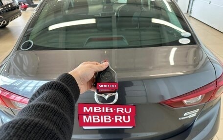 Mazda Axela, 2017 год, 1 649 000 рублей, 24 фотография