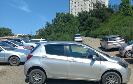 Toyota Vitz, 2015 год, 790 000 рублей, 3 фотография
