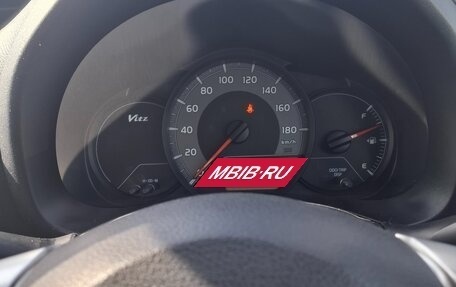 Toyota Vitz, 2015 год, 790 000 рублей, 5 фотография