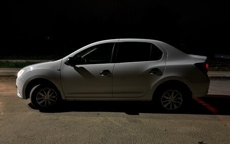 Renault Logan II, 2020 год, 920 000 рублей, 8 фотография
