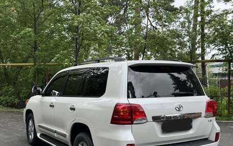 Toyota Land Cruiser 200, 2015 год, 5 350 000 рублей, 6 фотография
