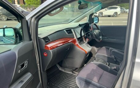 Toyota Vellfire I, 2008 год, 1 920 000 рублей, 16 фотография