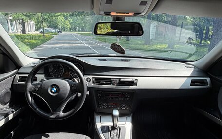 BMW 3 серия, 2011 год, 1 350 000 рублей, 9 фотография