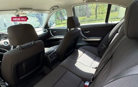 BMW 3 серия, 2011 год, 1 350 000 рублей, 10 фотография