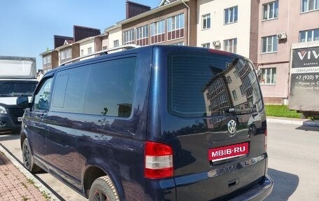 Volkswagen Caravelle T5, 2007 год, 1 325 000 рублей, 2 фотография