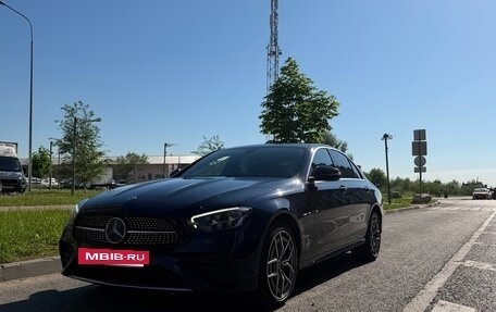 Mercedes-Benz E-Класс, 2020 год, 4 200 000 рублей, 2 фотография