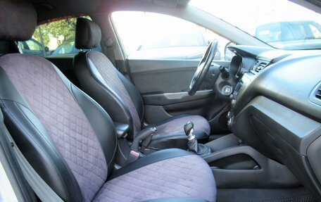 KIA Rio III рестайлинг, 2013 год, 600 000 рублей, 10 фотография