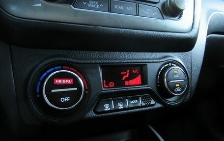 KIA Rio III рестайлинг, 2013 год, 600 000 рублей, 17 фотография