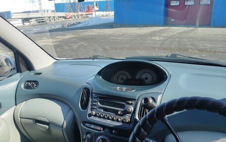 Toyota FunCargo, 2000 год, 555 000 рублей, 13 фотография
