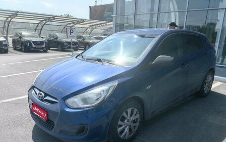 Hyundai Solaris II рестайлинг, 2014 год, 800 000 рублей, 1 фотография