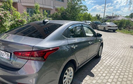 Hyundai Solaris II рестайлинг, 2019 год, 1 330 000 рублей, 4 фотография