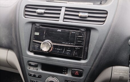 Toyota Opa I рестайлинг, 2001 год, 497 000 рублей, 4 фотография