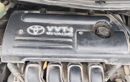 Toyota Opa I рестайлинг, 2001 год, 497 000 рублей, 10 фотография