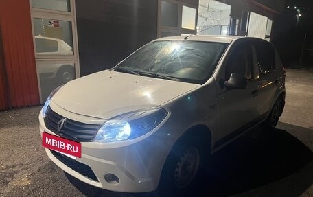 Renault Sandero I, 2010 год, 600 000 рублей, 11 фотография