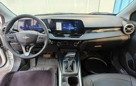 Chevrolet Monza, 2023 год, 1 100 000 рублей, 2 фотография