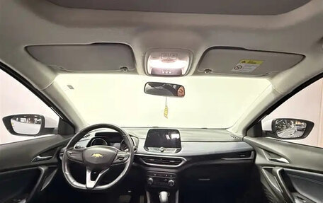 Chevrolet Trax, 2021 год, 900 000 рублей, 7 фотография