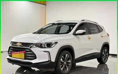 Chevrolet Trax, 2021 год, 900 000 рублей, 10 фотография