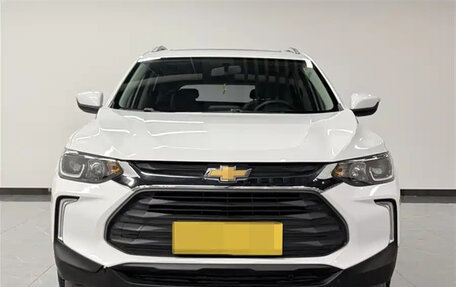 Chevrolet Trax, 2021 год, 900 000 рублей, 17 фотография