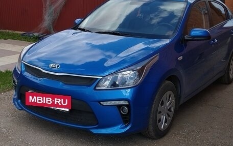 KIA Rio IV, 2018 год, 1 000 000 рублей, 5 фотография