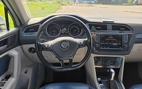 Volkswagen Tiguan II, 2017 год, 2 090 000 рублей, 6 фотография