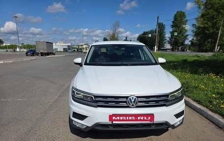 Volkswagen Tiguan II, 2017 год, 2 090 000 рублей, 9 фотография