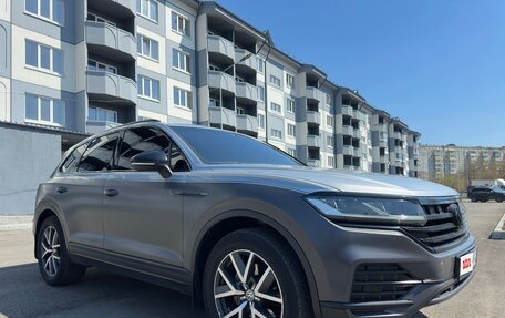 Volkswagen Touareg III, 2018 год, 3 450 000 рублей, 11 фотография