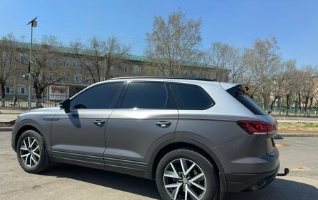 Volkswagen Touareg III, 2018 год, 3 450 000 рублей, 8 фотография