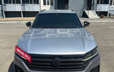 Volkswagen Touareg III, 2018 год, 3 450 000 рублей, 10 фотография