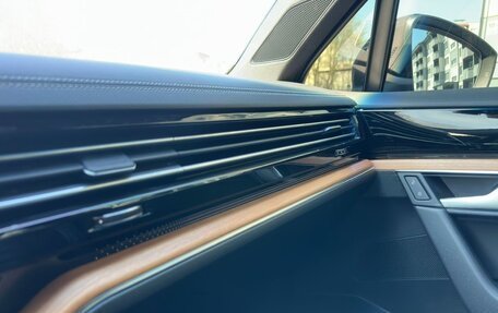 Volkswagen Touareg III, 2018 год, 3 450 000 рублей, 15 фотография