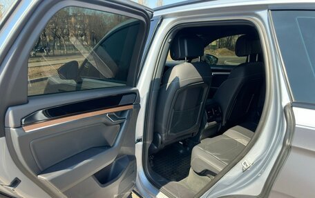 Volkswagen Touareg III, 2018 год, 3 450 000 рублей, 21 фотография