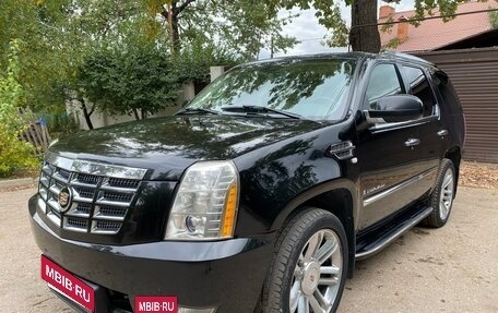 Cadillac Escalade III, 2007 год, 1 450 000 рублей, 7 фотография