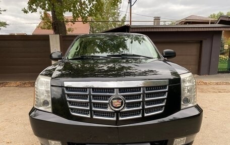 Cadillac Escalade III, 2007 год, 1 450 000 рублей, 8 фотография