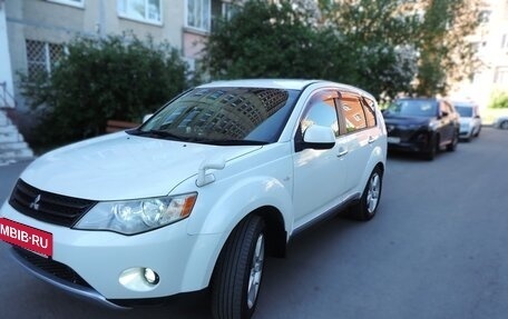 Mitsubishi Outlander III рестайлинг 3, 2006 год, 1 200 000 рублей, 18 фотография
