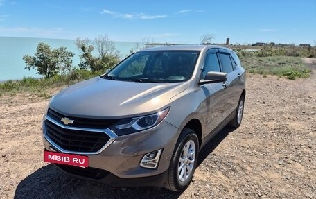 Chevrolet Equinox III, 2018 год, 1 800 000 рублей, 2 фотография