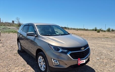 Chevrolet Equinox III, 2018 год, 1 800 000 рублей, 3 фотография