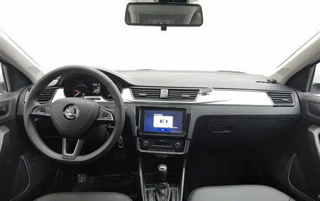 Skoda Rapid II, 2021 год, 1 200 000 рублей, 2 фотография