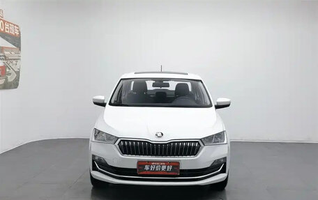 Skoda Rapid II, 2021 год, 1 200 000 рублей, 10 фотография