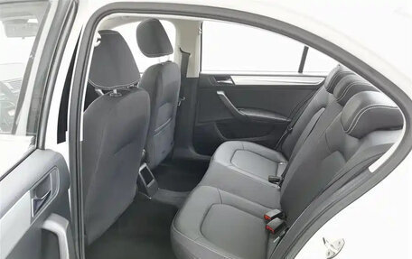 Skoda Rapid II, 2021 год, 1 200 000 рублей, 16 фотография