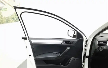 Skoda Rapid II, 2021 год, 1 200 000 рублей, 22 фотография