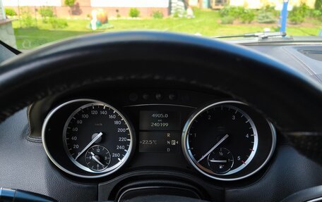 Mercedes-Benz M-Класс, 2011 год, 2 390 000 рублей, 16 фотография
