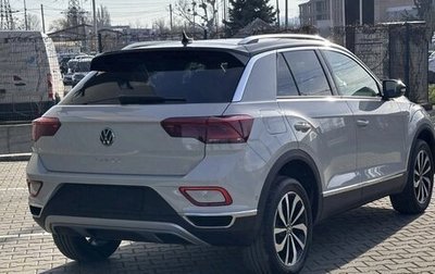 Volkswagen T-Roc I, 2025 год, 2 050 000 рублей, 1 фотография