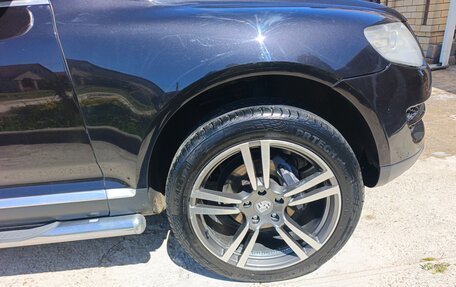Volkswagen Touareg III, 2007 год, 1 000 000 рублей, 7 фотография