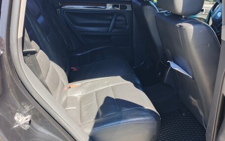 Volkswagen Touareg III, 2007 год, 1 000 000 рублей, 13 фотография